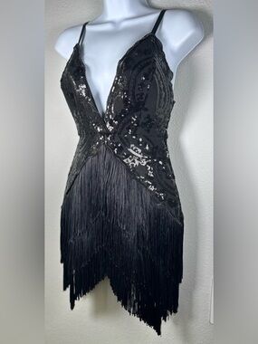 Windsor Women’s Black Sequin and Fringe Romper NWT Size M